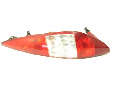 Lampa Prawy Tył Ford Mondeo Mk3 Kombi 00-06R Eu