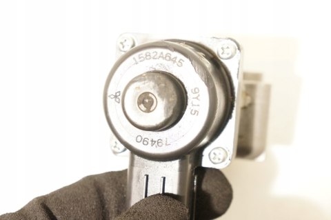 Zawór Egr Mitsubisch Outlander 2,4 1582A645 4B12 Zawór Egr Mitsubisch Outlander 2,4 1582A645 4B12