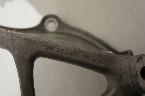 ŁAPA SILNIKA LEWA AUDI A4 B9 A5 1.4TFSI 8W0199307F