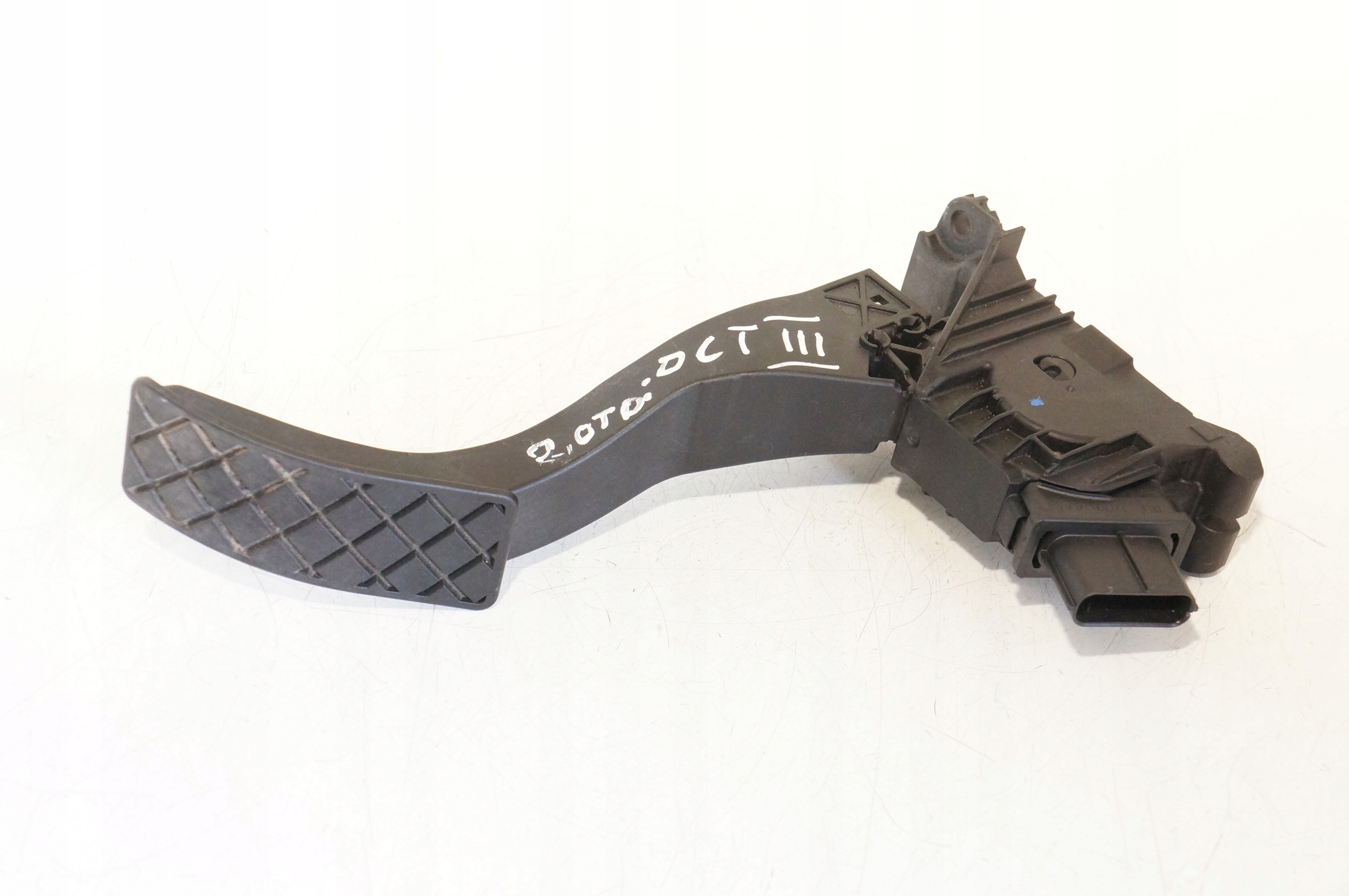 PEDAŁ GAZU VW GOLF VII A3 8V 2,0 TDI 5Q1723503F EU