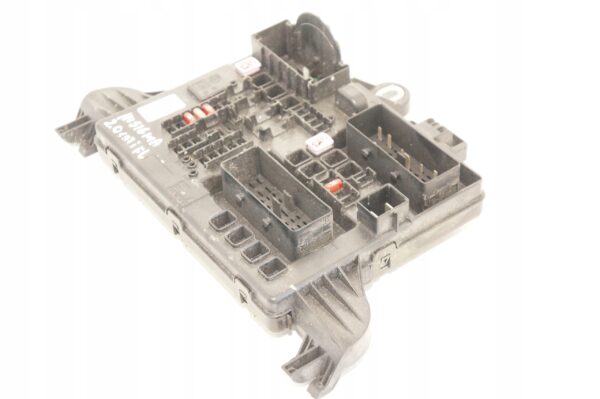 SKRZYNKA BSI OPEL INSIGNIA A LIFT 2,0CDTI 22737768