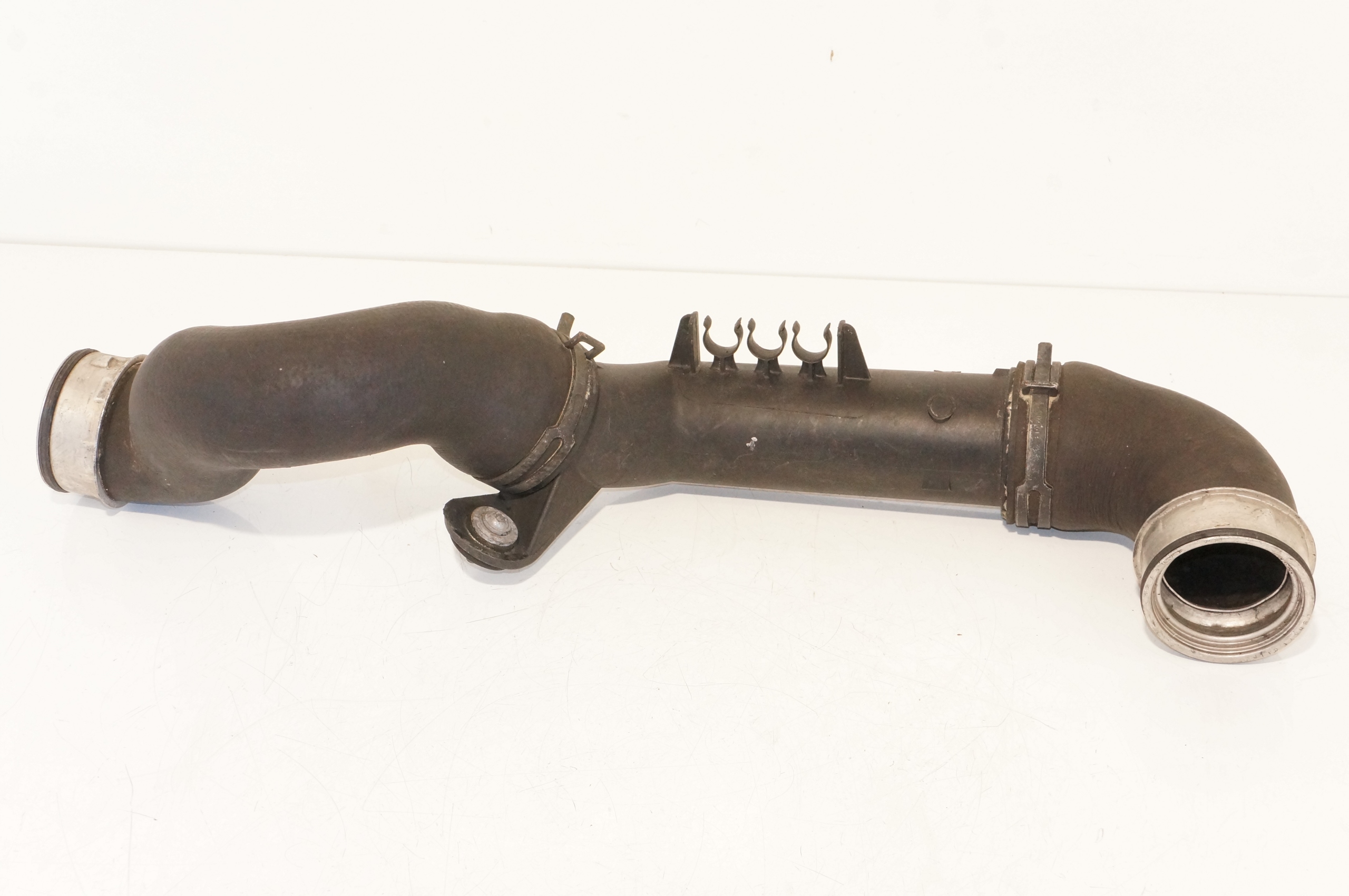 RURA INTERCOOLERA PASSAT B6 1,9 TDI BKC 3C0145770B