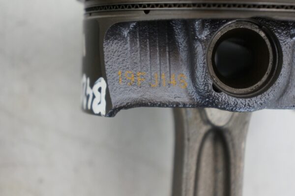 12627560480-696b5ed1013b5 TŁOK VOLVO V90 XC40 2,0TURBO B4204T47 KPL