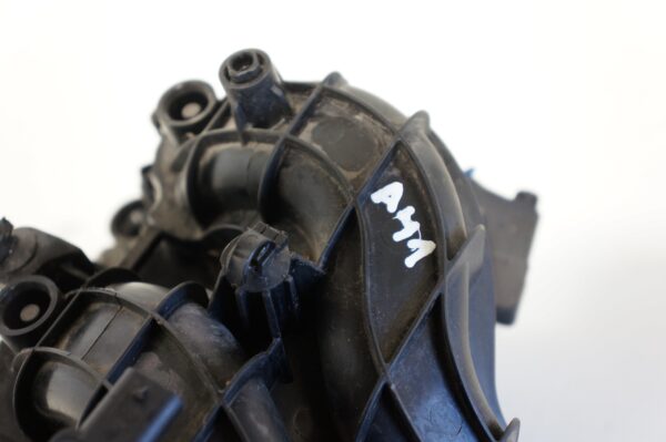 KOLEKTOR SSĄCY OPEL KARL 1.0 55598221