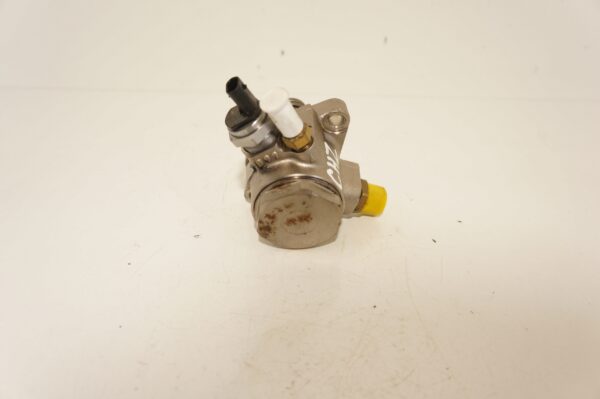 12683222033-696b5df9a4123 POMPKA PALIWA VW GOLF VII POLO 1,0 TSI 04E127026BH