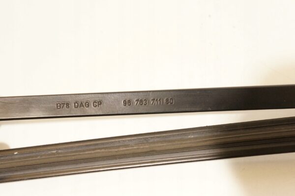 12737510296-696b5d43e4889 RAMIĘ WYCIERACZKI PRAWE C4 PICASSO II 9676371180