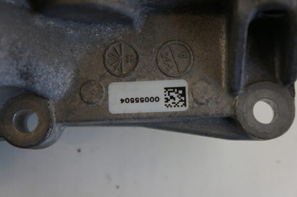 ŁAPA POMPA WODY BMW F20 MINI 1,5 1,6D B37 8511323