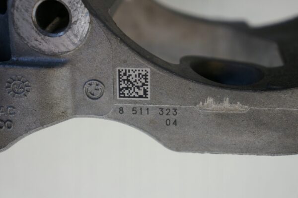 ŁAPA POMPA WODY BMW F20 MINI 1,5 1,6D B37 8511323