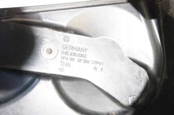 OBUDOWA ROZRZĄDU VW T-ROC A3 8V 1,4 TSI 04E109108E