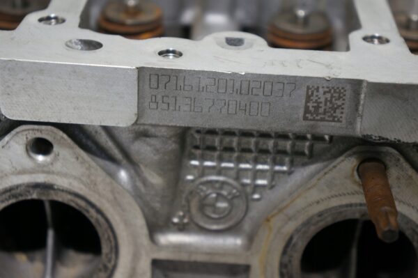 GŁOWICA SILNIKA MINI BMW F20 F45 F46 1,5D B37D15A
