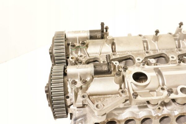 GŁOWICA SILNIKA VOLVO V40 S60 2.0 T2 T4 T4 31375380