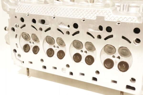 GŁOWICA SILNIKA VOLVO V40 S60 2.0 T2 T4 T4 31375380