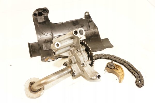 POMPA OLEJU VW GOLF IV A3 1.9 TDI AXR 05A115105B