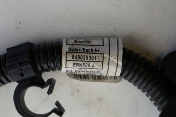 WIĄZKA SILNIKA BMW F20 F21 G30 X5 2.0D 849039301