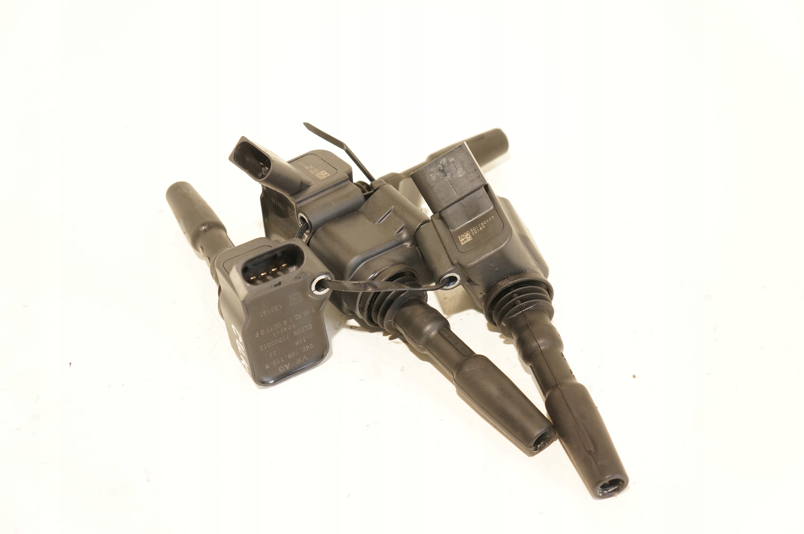 CEWKI ZAPŁONOWE AUDI VW A3 GOLF 1.4TSI 04E905110M