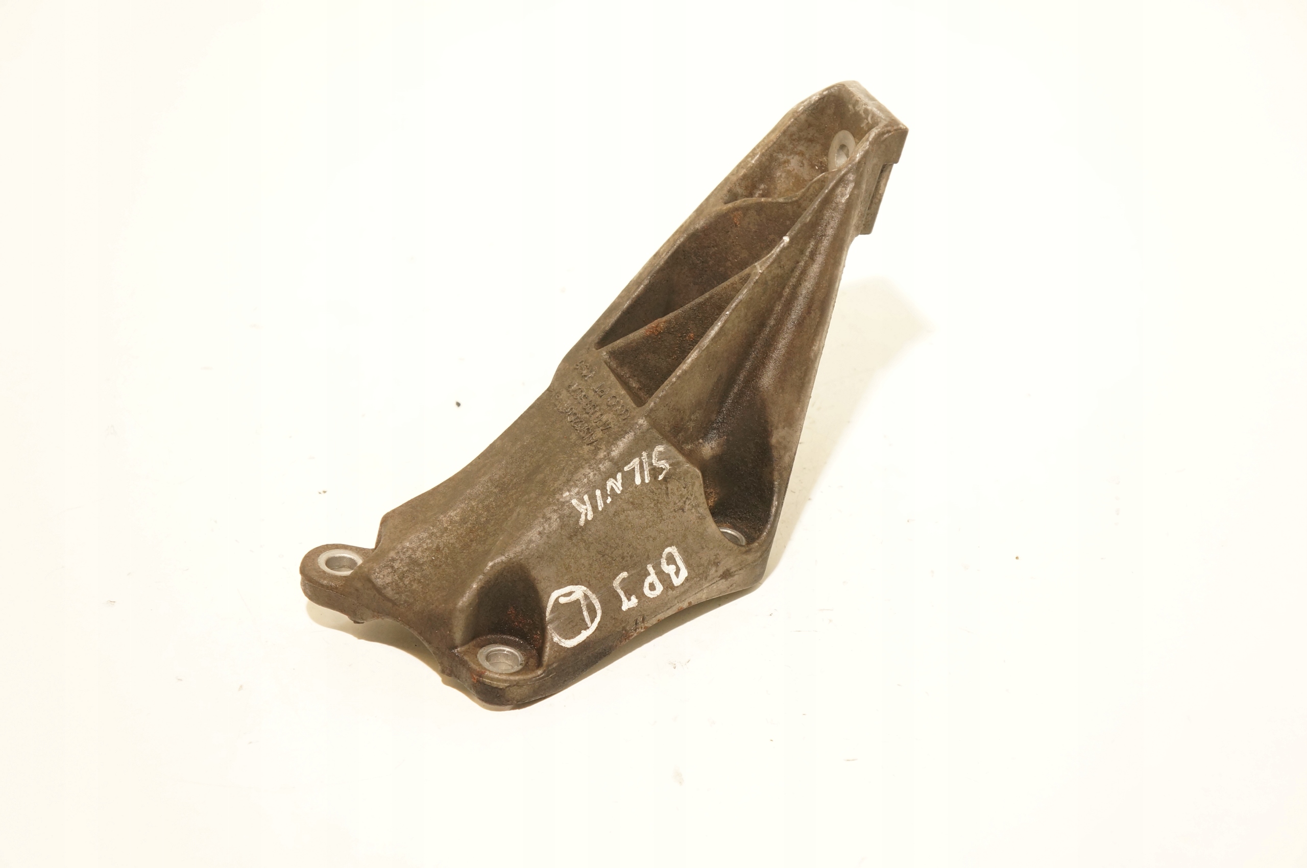 ŁAPA SILNIKA LEWA A4 B7 A6 C6 2,0TFSI 4F0199307R