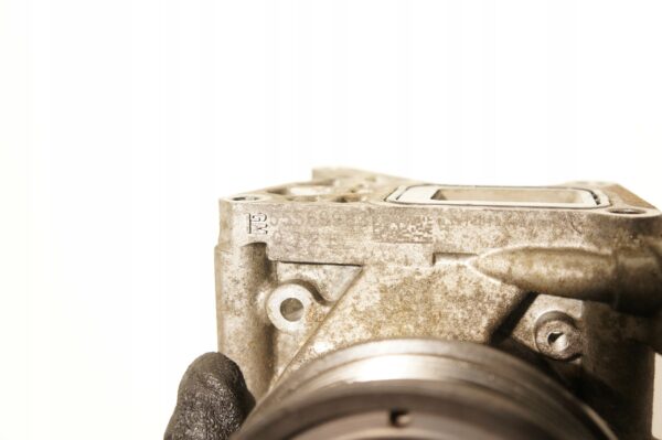 POMPA WODY INSIGNIA ASTRA K 1,6 CDTI B16 55569983