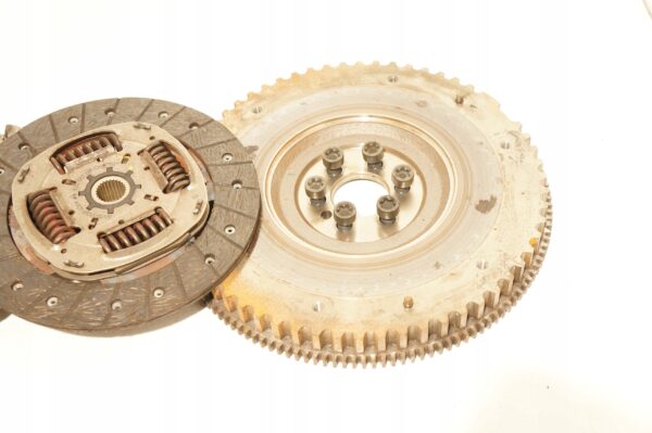 13373280147-696b4f41a4d94 SPRZĘGŁO SZTYWNE RENAULT CLIO IV 0,9TCE 302101221R