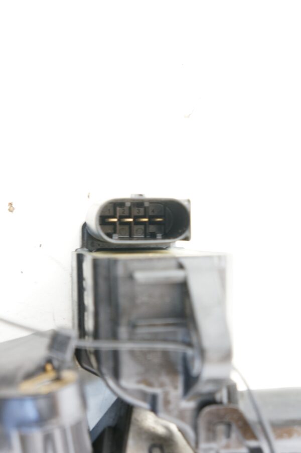 13416600672-696b4e4d59bff CEWKI ZAPŁONOWE MERCEDES W205 2,0 CGI A2749061400