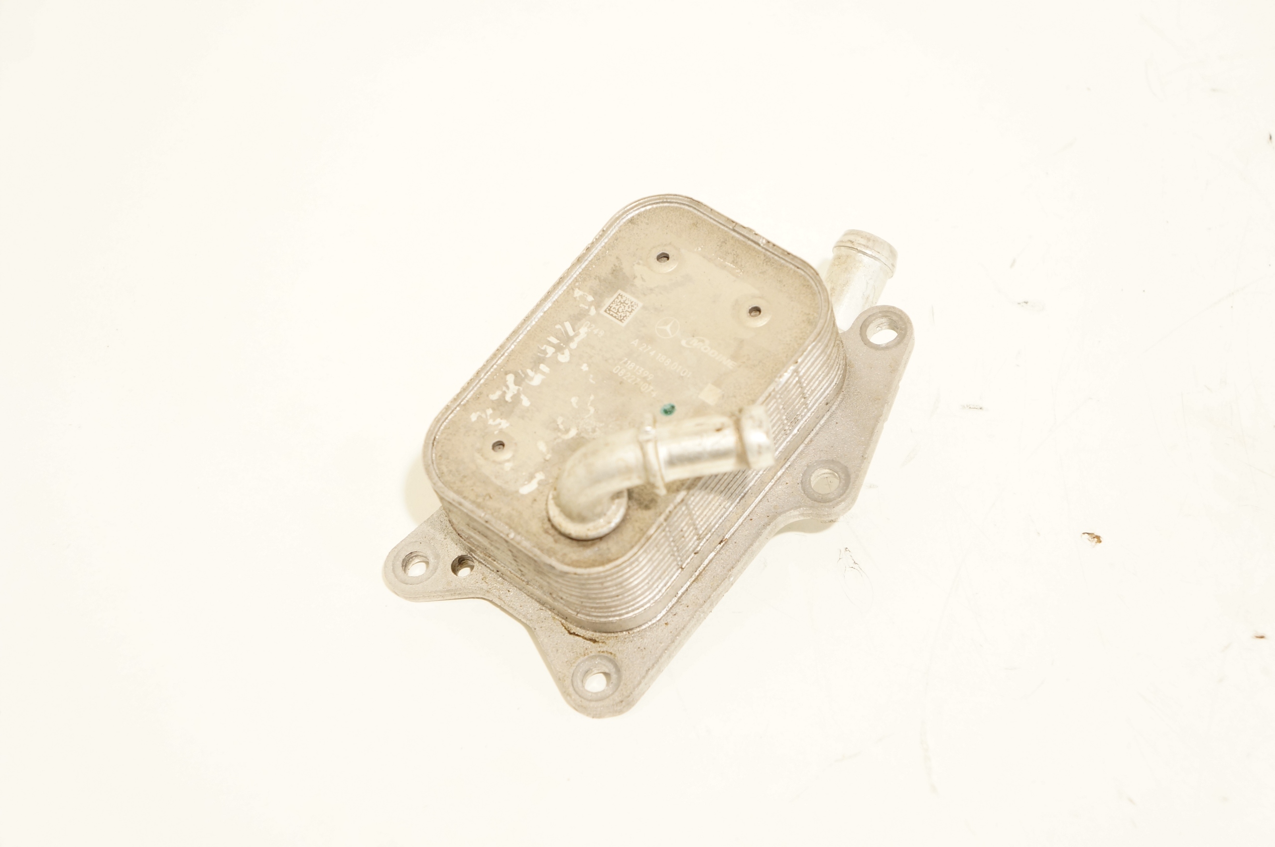 13416965036-696b4e238b9c1 CHŁODNICA OLEJU MERCEDES W205 2,0 CGI A2741880101