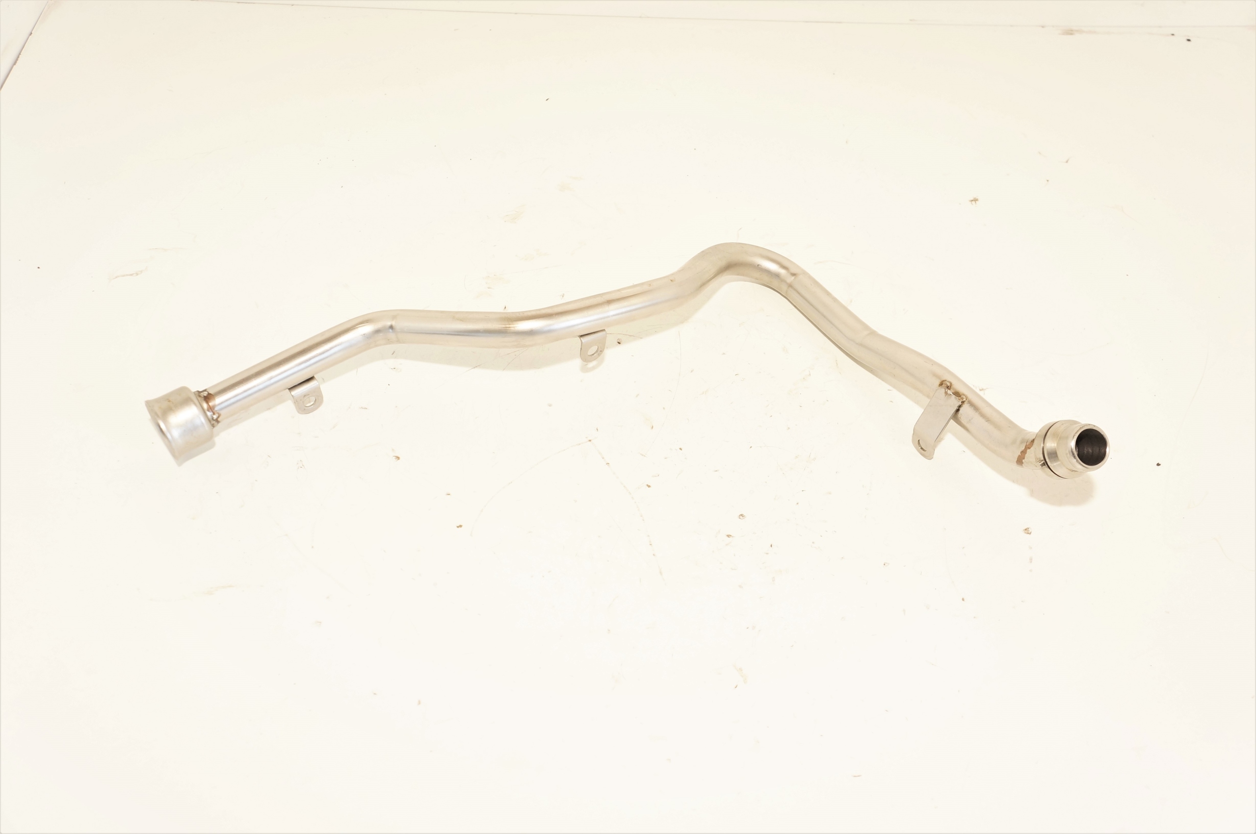 RURA WĄŻ WODY MERCEDES W177 A35 GLA 2,0 TB A260203