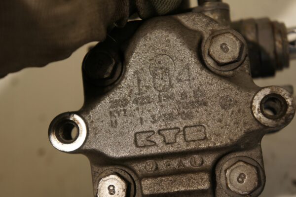 POMPA WSPOMAGANIA VW CADDY III GOLF IV 2K0422154A