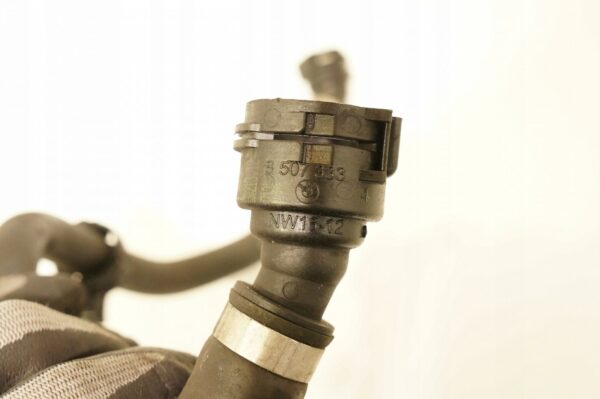 PRZEWÓD RURA WODY BMW E90 F10 F30 2.0D N47 8507333