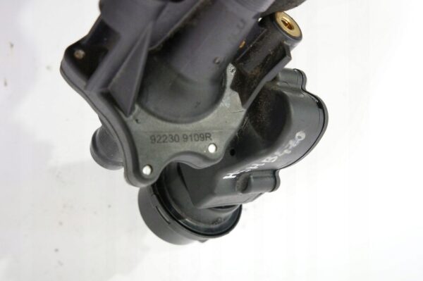 POMPKA WODY RENAULT KADJAR CLIO 1.3TCE 922309109R