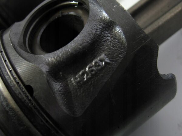 13505537404-696b4765f2892 TŁOK KORBOWOD JAGUAR 2.7 TD V6 HDI H268X ELD11