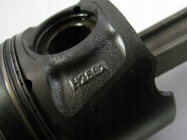 13505537404-696b47670dc77 TŁOK KORBOWOD JAGUAR 2.7 TD V6 HDI H268X ELD11