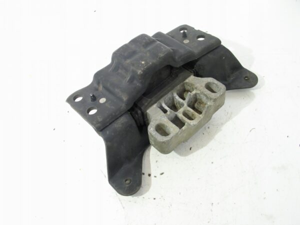 PODUSZKA SKRZYNI VW GOLF VII A3 1.4 TSI 5Q0199555R