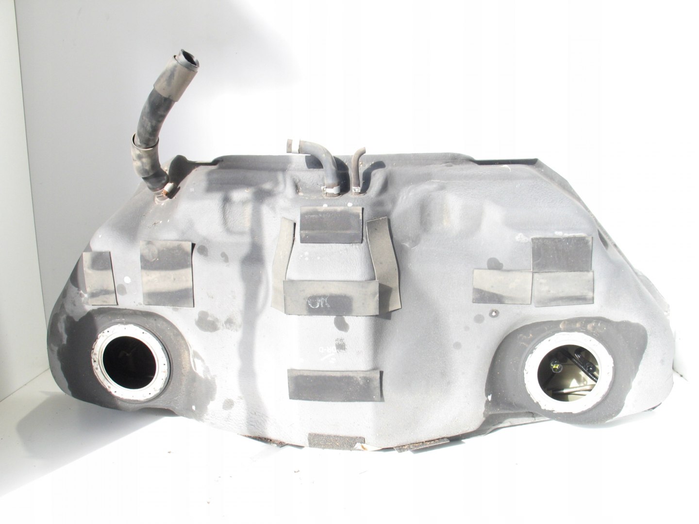 13505544883-696b46adb1dfc ZBIORNIK PALIWA BAK INFINITI FX30D II QX70