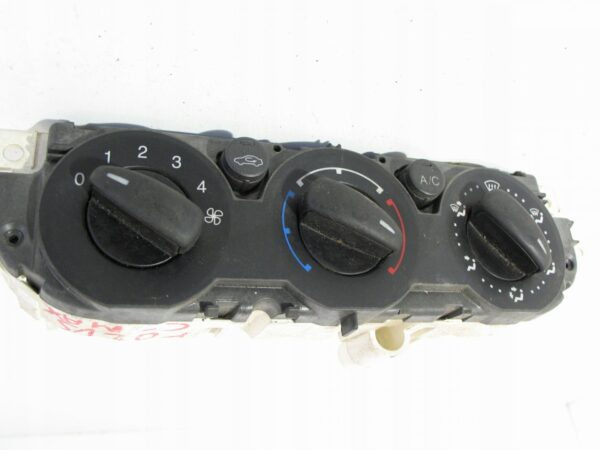 PANEL NAWIEWU KLIMATYZACJI FORD C-MAX 3M5T19980AC