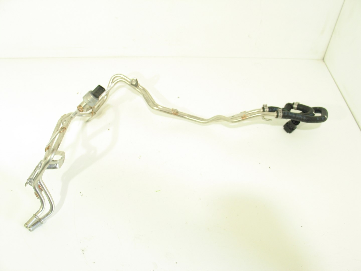 PRZEWODY PALIWA MERCEDES B W247 1.5D A6080701400