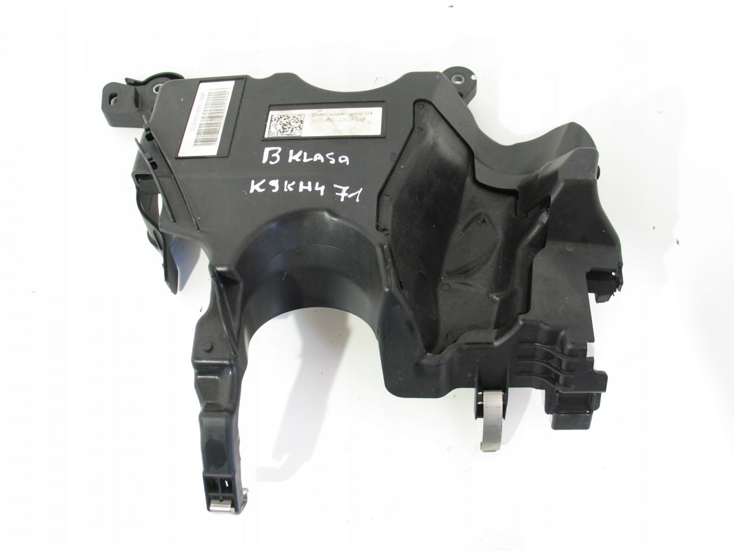 13505556452-696b458579a11 POKRYWA WTRYSKÓW MERCEDES W247 1.5 CDI A6080740300