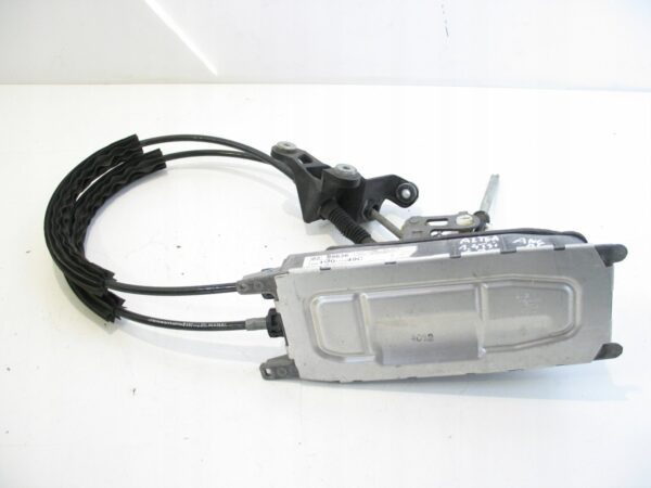 13505565997-696b44dfba3f2 LEWAREK WYBIERAK BIEGÓW ALTEA 1.4TSI 1Q0711049C