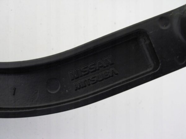 RAMIONA WYCIERACZEK PRZÓD INFINITI FX30D FX II FL