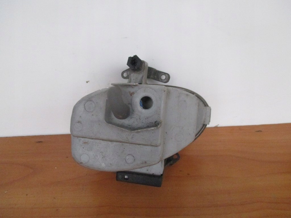 HALOGEN PRAWY PRZEDNI HYUNDAI ATOS 00R HB