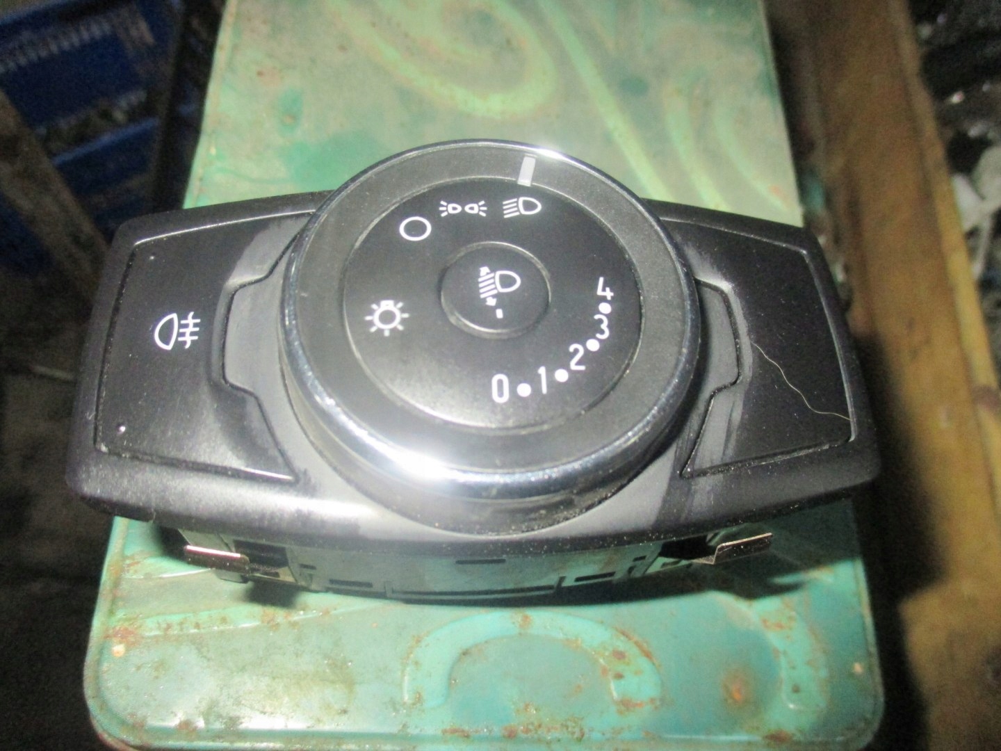 13505572457-696b44381c747 PRZĘŁACZNIK ŚWIATEŁ FORD TRANSIT CUSTOM 2015r