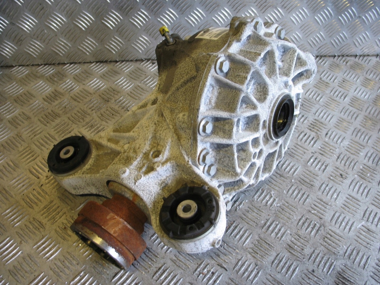 DYFERENCJAŁ DYFER MOST TYLNY JAGUAR XE 3.0i 15r