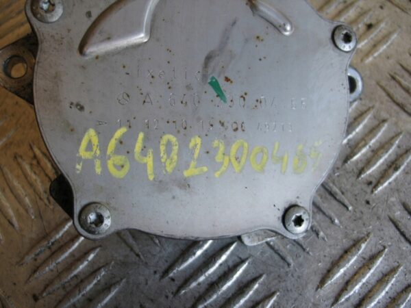 13505578974-696b43f7de475 POMPA VACUM A6402300465 A-KLASA W169 2.0 CDI SMART