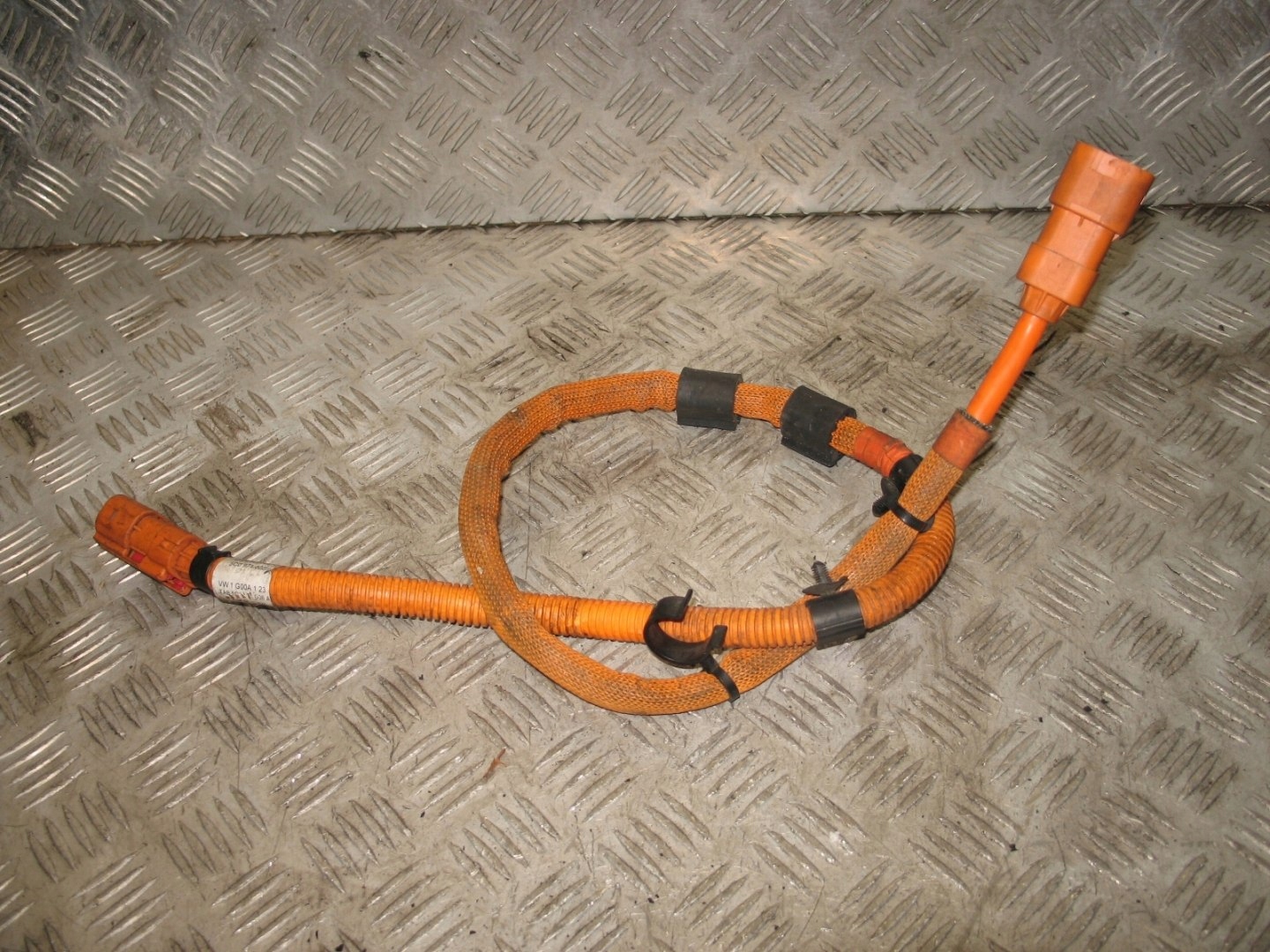 PRZEWÓD WYSOKOWOLTOWY 5C0971008A VW JETTA 5C HYBR.