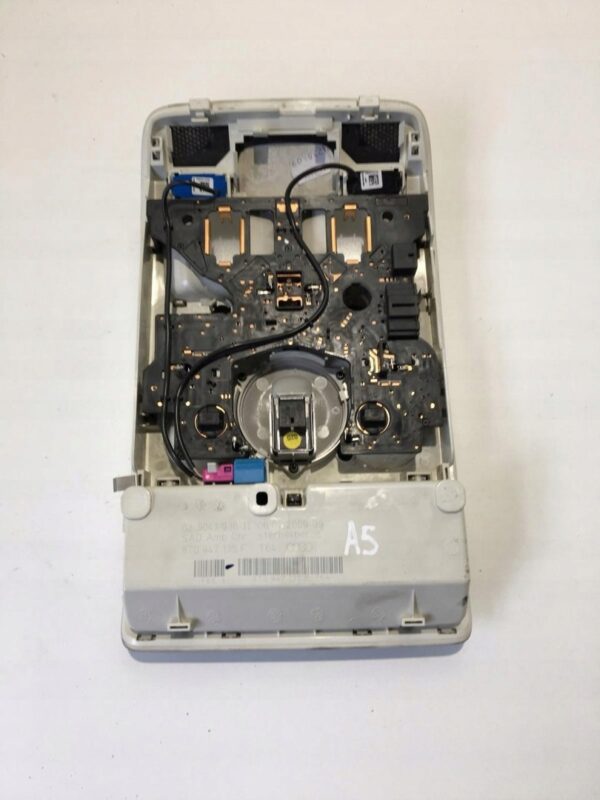 LAMPKA OŚWIETLENIE KABINY AUDI A5 CUPE