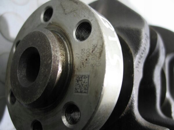 WAŁ KORBOWY VW AUDI GOLF V 1.6 FSI BTS 270508