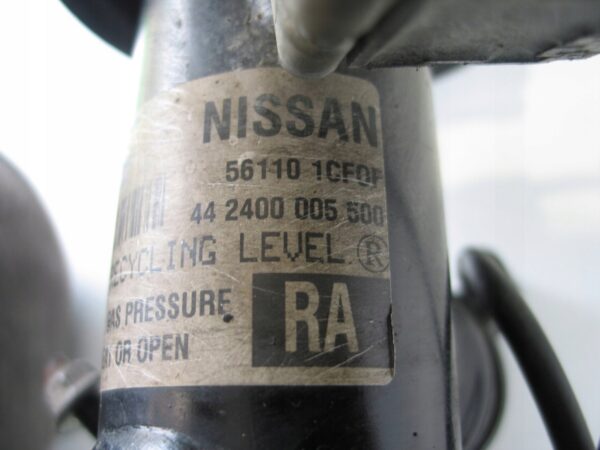 MCPERSON PRAWY PRZÓD INFINITI FX 3.0D 561101CF0F