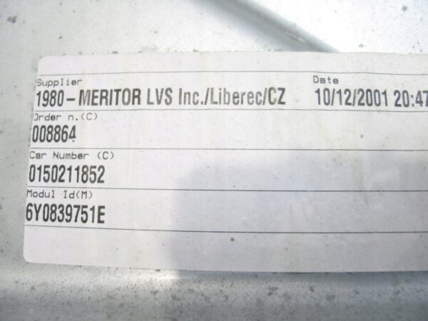 PODNOŚNIK SZYBY LEWY TYŁ FABIA I KOMBI 6Y0839751E