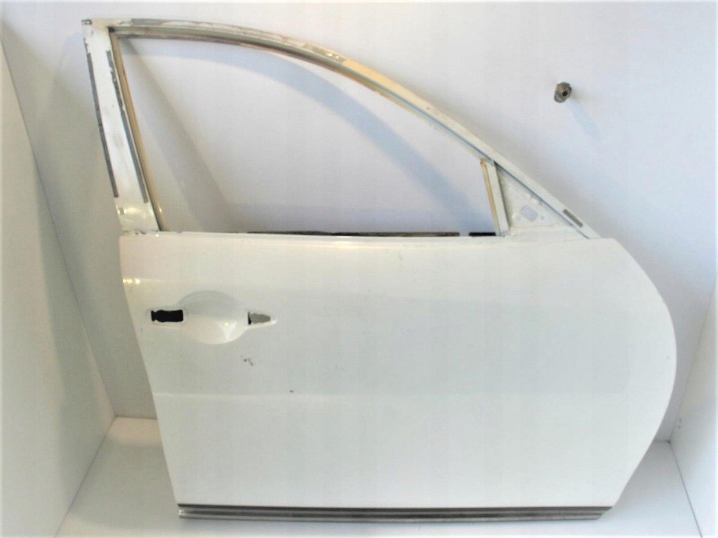 DRZWI PRAWY PRZÓD INFINITI FX30 II QX70 BIAŁE