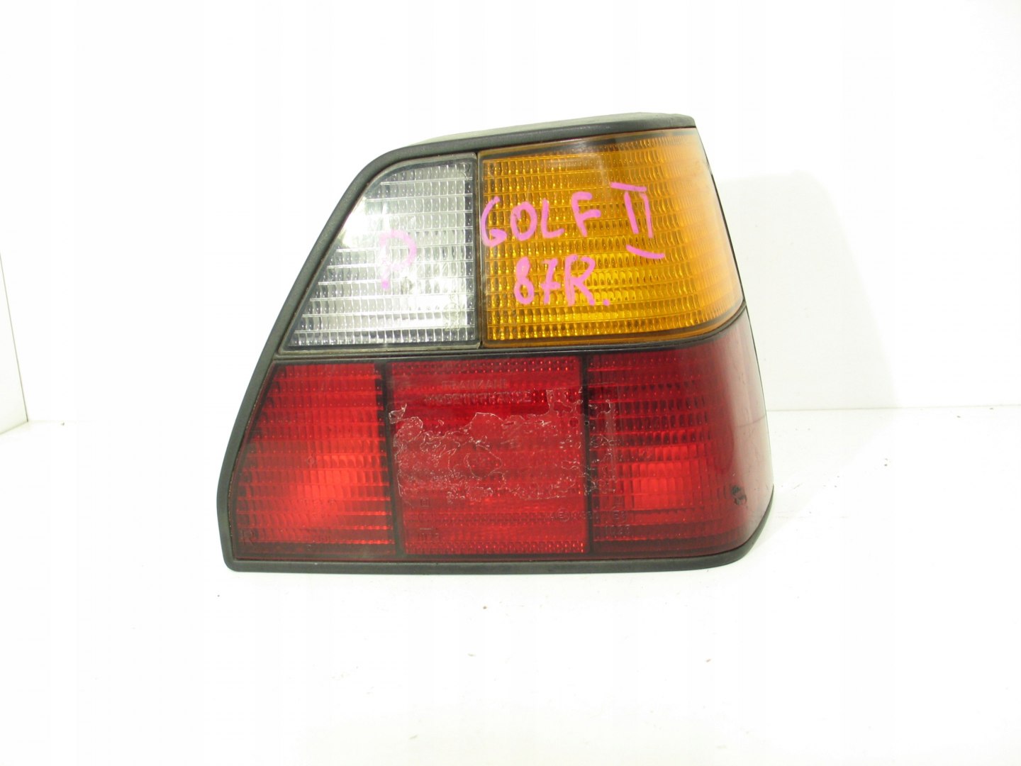 LAMPA PRAWY TYŁ VW GOLF MK2 II HB 83-93R EUROPA