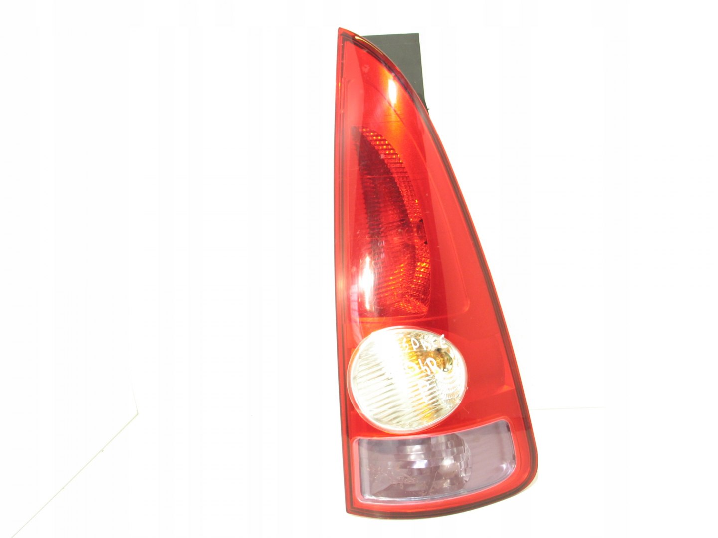 LAMPA PRAWY TYŁ RENAULT ESPACE IV 8200027452 EU