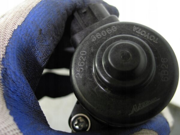 ZAWÓR EGR TOYOTA RAV4 LEXUS 2.5 HYBRYDA 2562036060